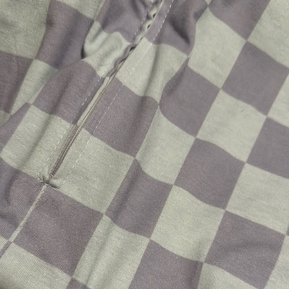 Sleeping Baby Zipadee Zip Swaddle - Picture 3 of 3